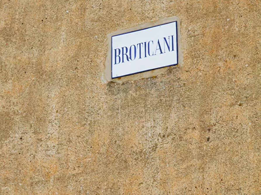 Immagine 10 di Casa colonica in vendita  a Montaione