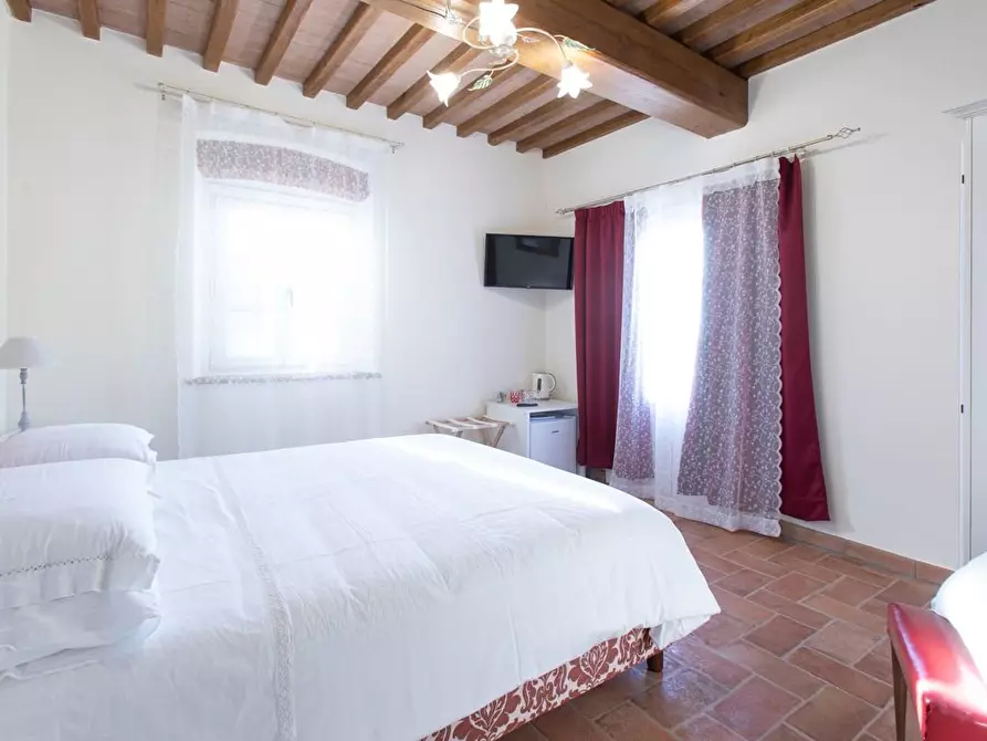 Immagine 27 di Albergo/B&B/Residence in vendita  a Pisa