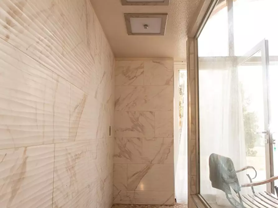 Immagine 67 di Albergo/B&B/Residence in vendita  a Pisa