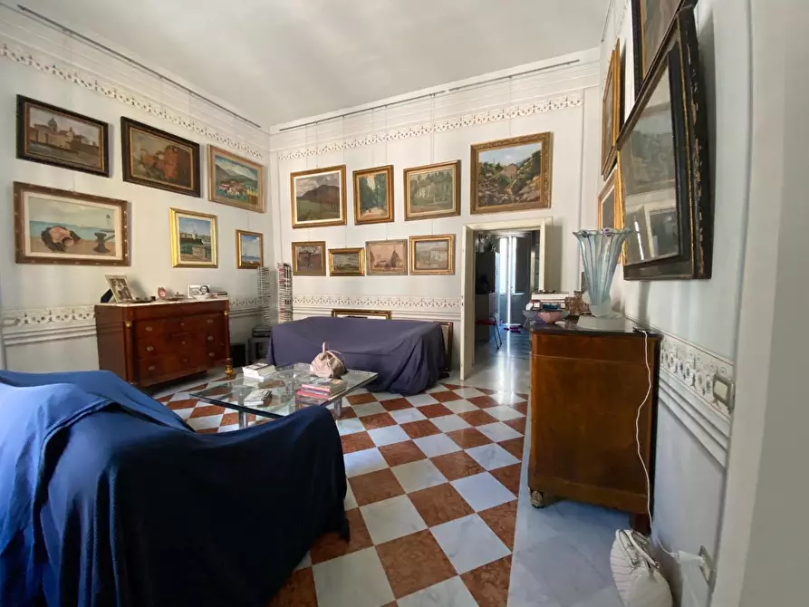 Immagine 3 di Appartamento in vendita  a Livorno