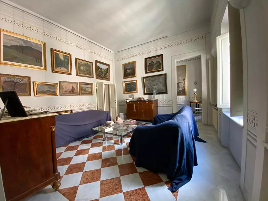 Immagine 5 di Appartamento in vendita  a Livorno