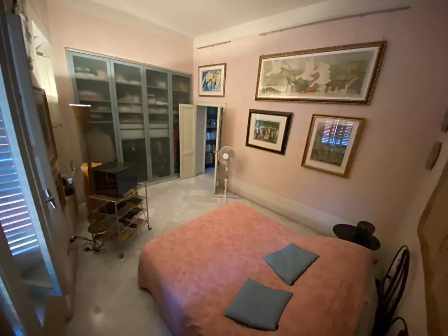 Immagine 20 di Appartamento in vendita  a Livorno