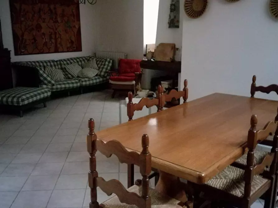 Immagine 11 di Casa indipendente in vendita  a Montignoso