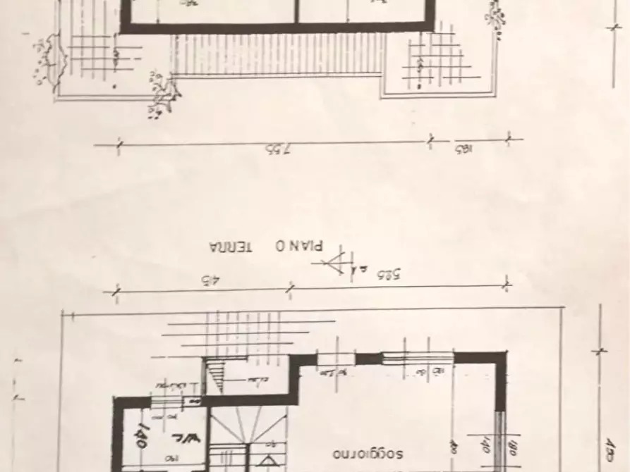 Immagine 15 di Casa indipendente in vendita  a Montignoso