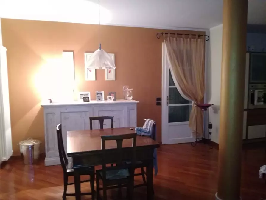 Immagine 8 di Casa indipendente in vendita  a Montignoso