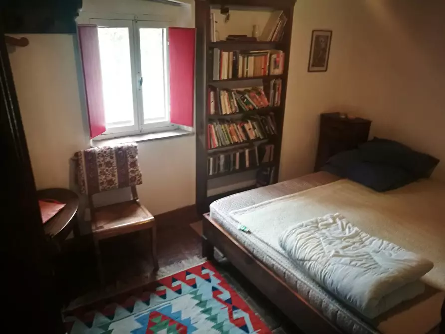 Immagine 55 di Casa colonica in vendita  a Volterra