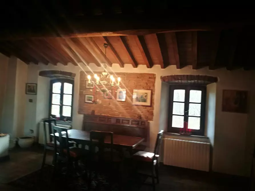 Immagine 53 di Casa colonica in vendita  a Volterra