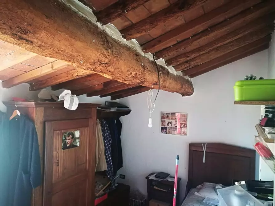 Immagine 60 di Casa colonica in vendita  a Volterra