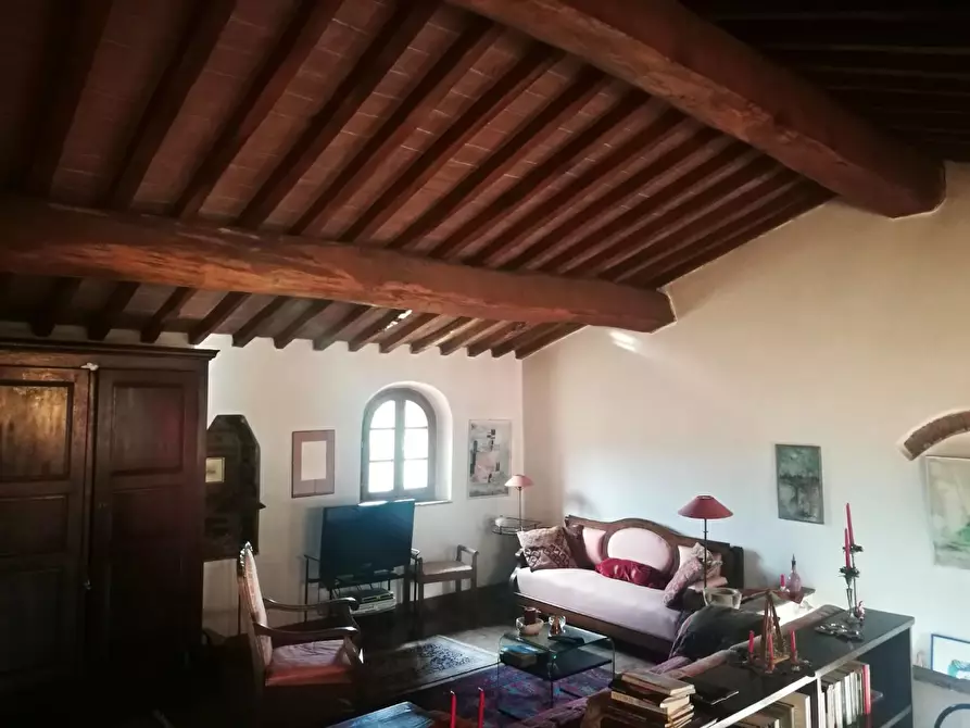 Immagine 56 di Casa colonica in vendita  a Volterra