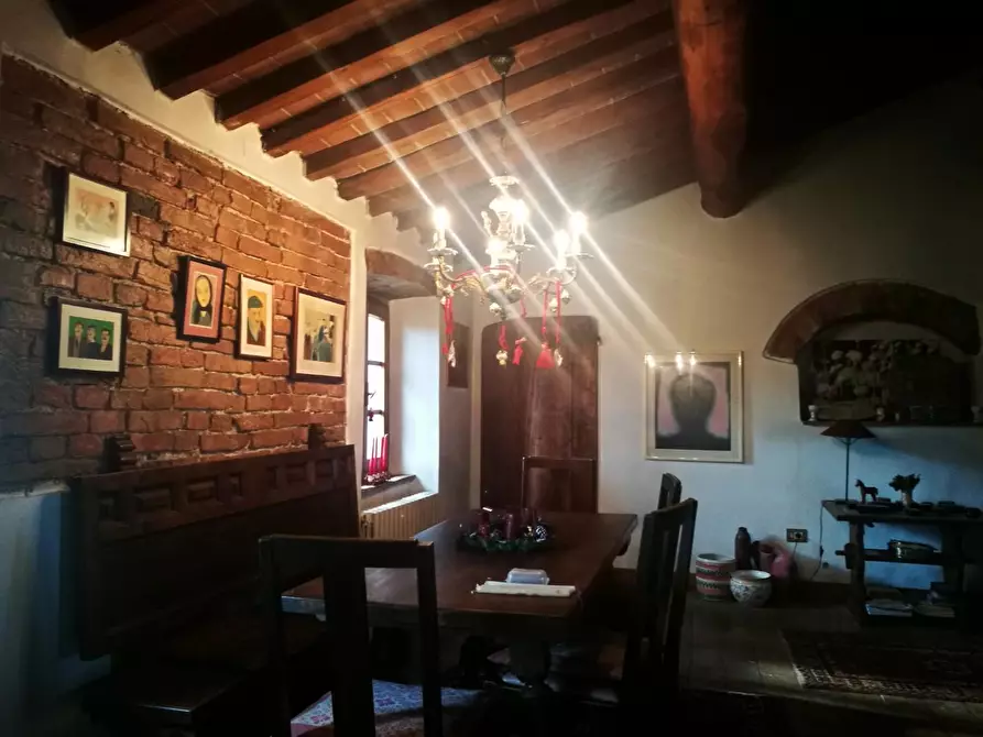 Immagine 49 di Casa colonica in vendita  a Volterra