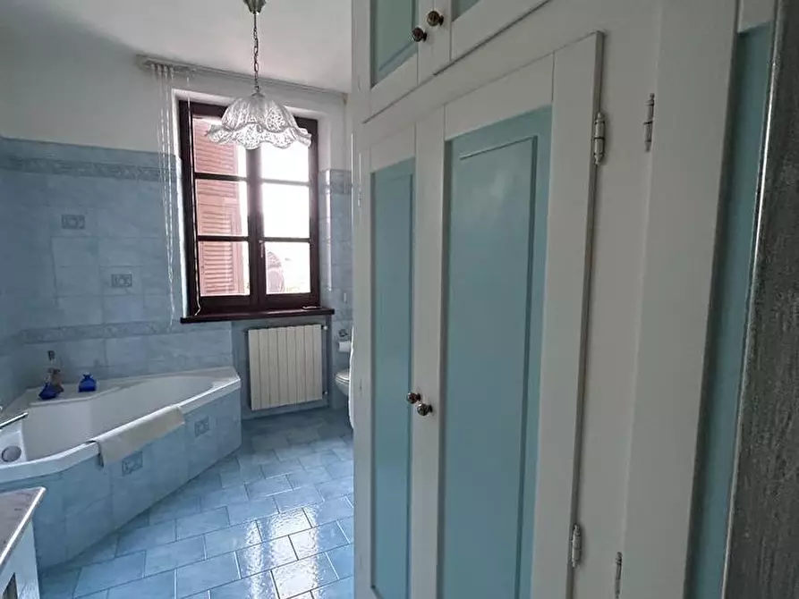 Immagine 17 di Casa semindipendente in vendita  a Aulla