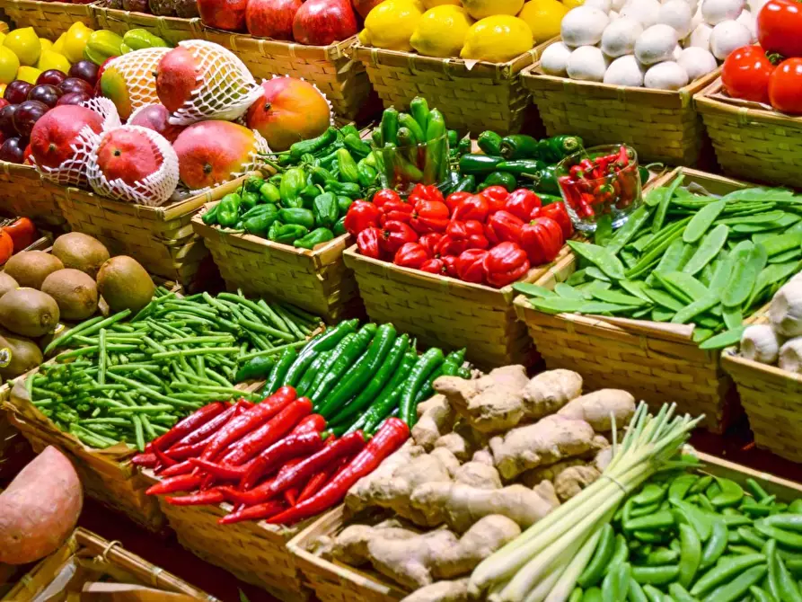 Immagine 2 di Alimentari in vendita  a Empoli