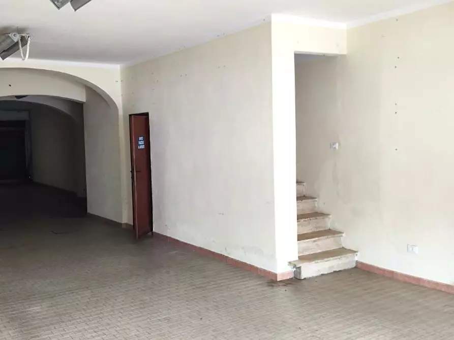 Immagine 3 di Negozio in vendita  a Castelfranco Di Sotto