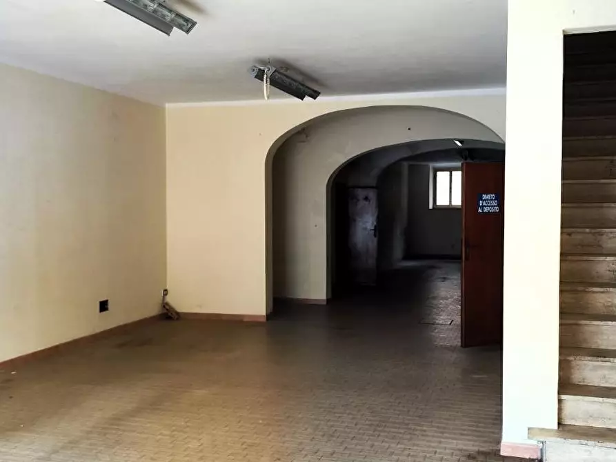 Immagine 2 di Negozio in vendita  a Castelfranco Di Sotto