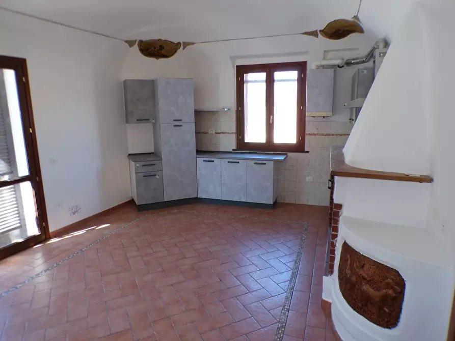 Immagine 1 di Appartamento in affitto  a Cascina