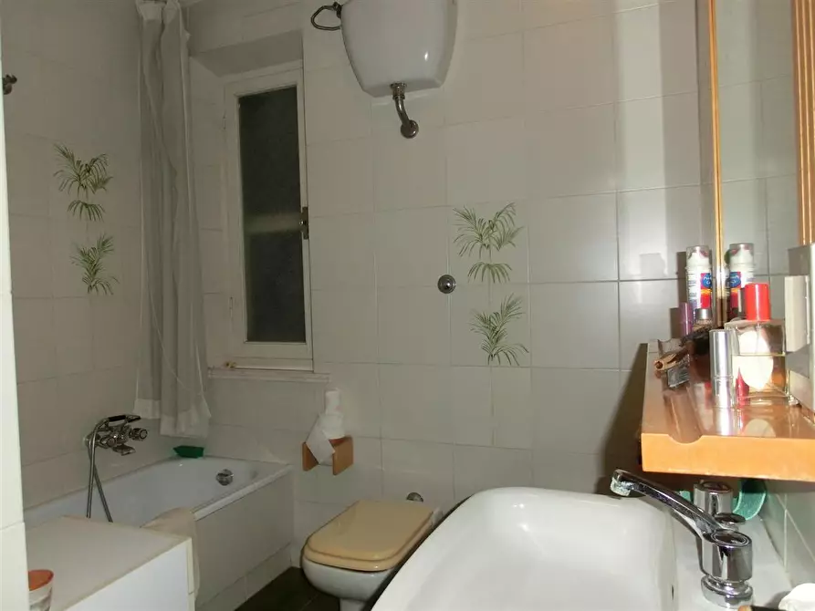 Immagine 15 di Terratetto in vendita  a Cascina