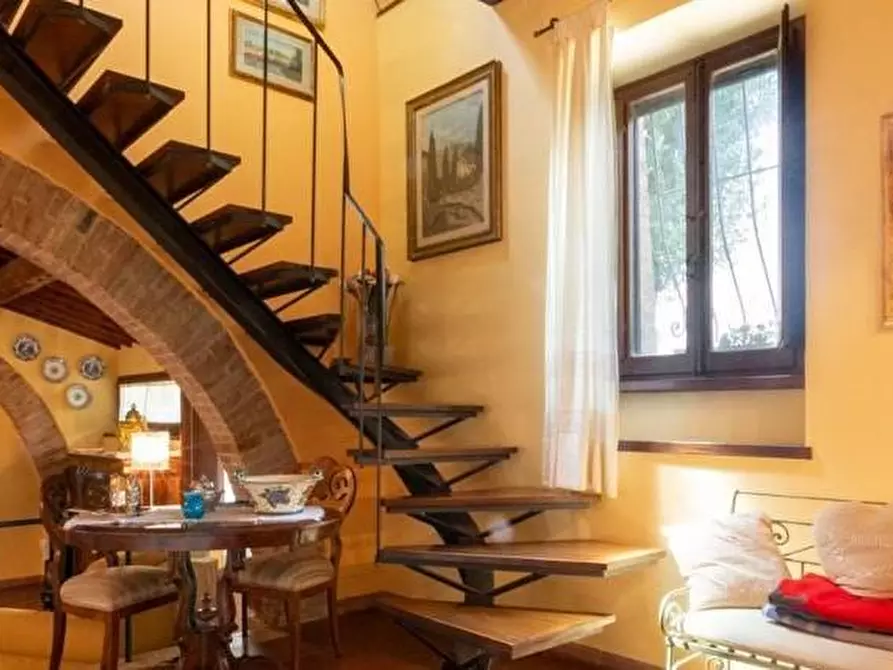 Immagine 5 di Porzione di casa in vendita  a Sovicille