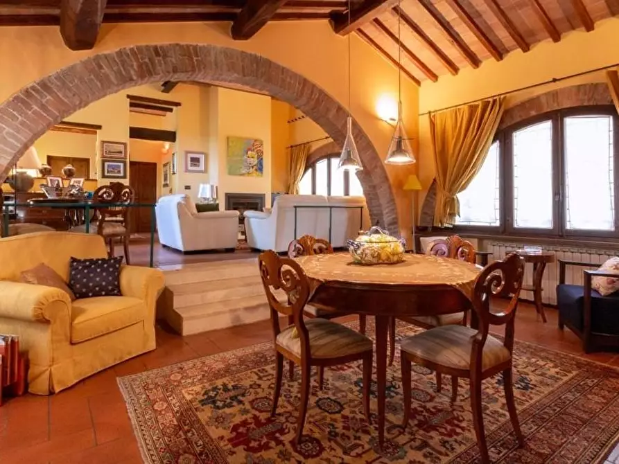 Immagine 3 di Porzione di casa in vendita  a Sovicille