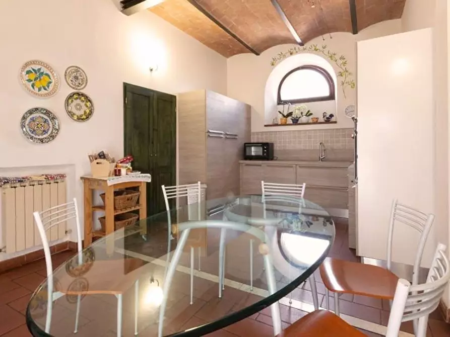 Immagine 7 di Porzione di casa in vendita  a Sovicille