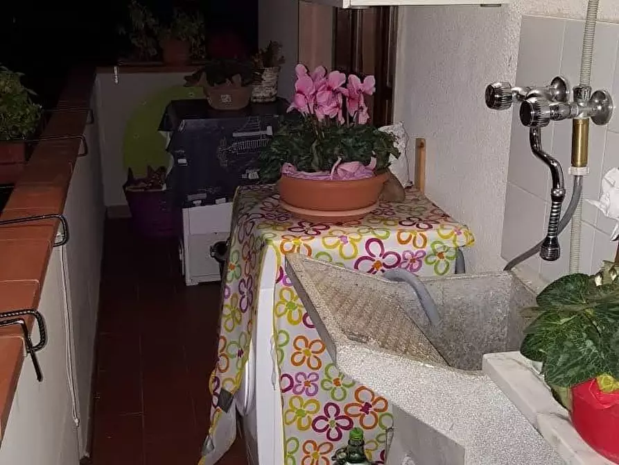 Immagine 27 di Appartamento in vendita  a Massa