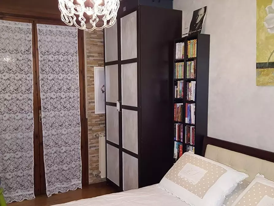 Immagine 12 di Appartamento in vendita  a Massa