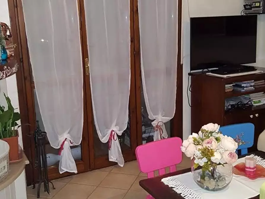 Immagine 7 di Appartamento in vendita  a Massa