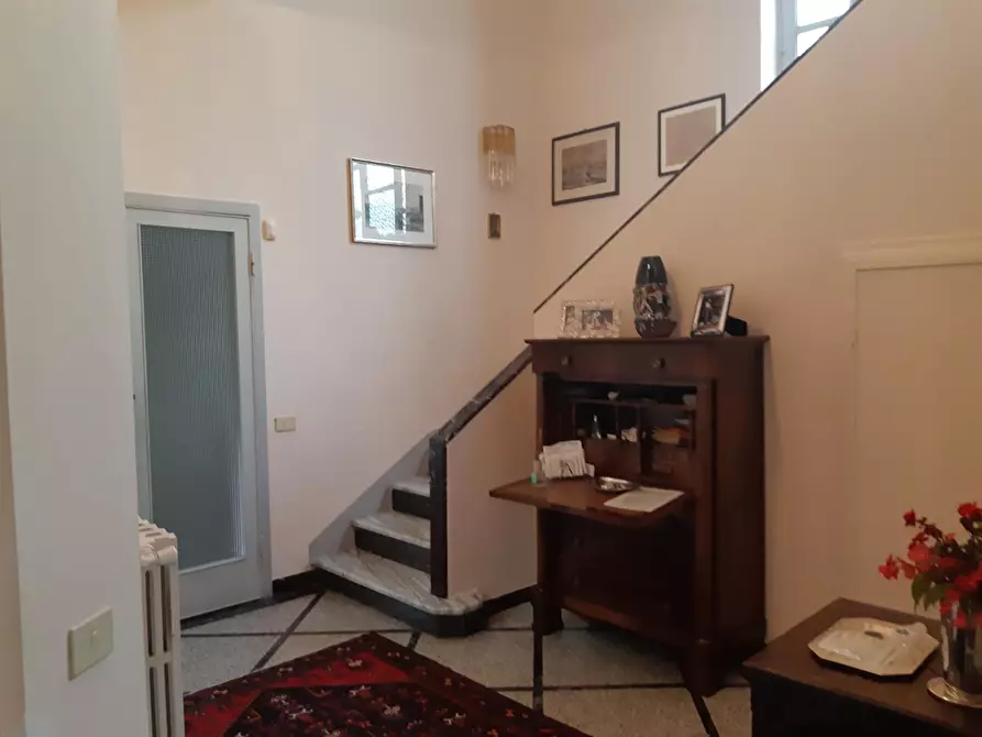 Immagine 18 di Casa indipendente in vendita  a Pisa