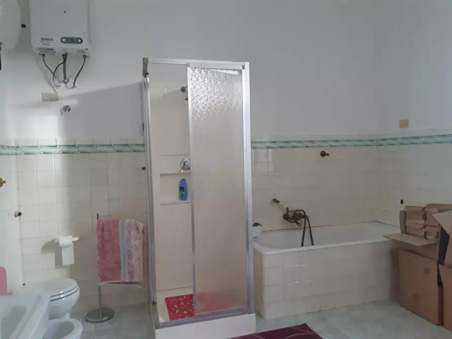 Immagine 6 di Casa indipendente in vendita  a Pisa