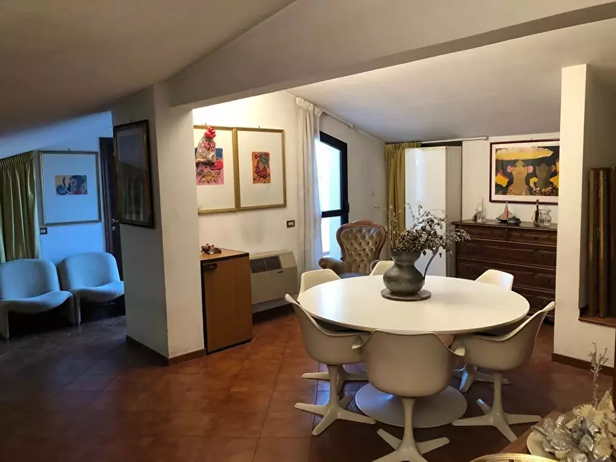 Immagine 5 di Appartamento in vendita  a Pisa