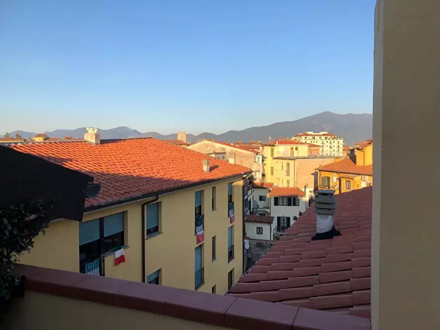 Immagine 12 di Appartamento in vendita  a Pisa