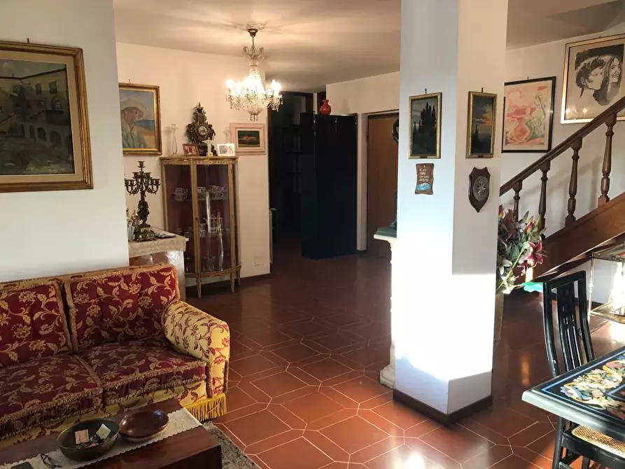 Immagine 2 di Appartamento in vendita  a Pisa