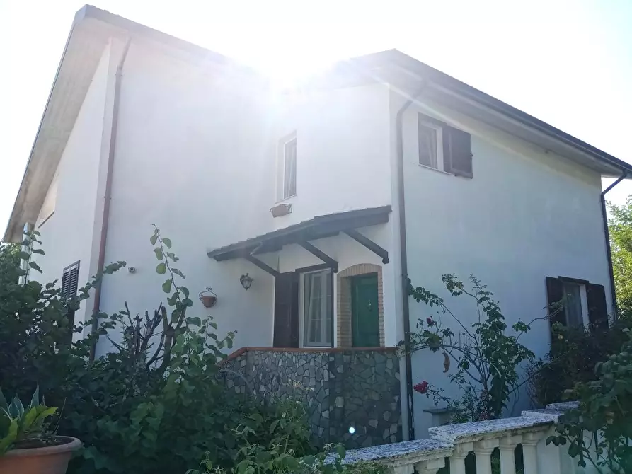 Immagine 4 di Casa indipendente in vendita  a Licciana Nardi