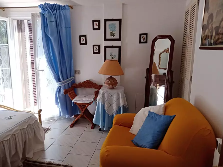 Immagine 15 di Casa indipendente in vendita  a Licciana Nardi