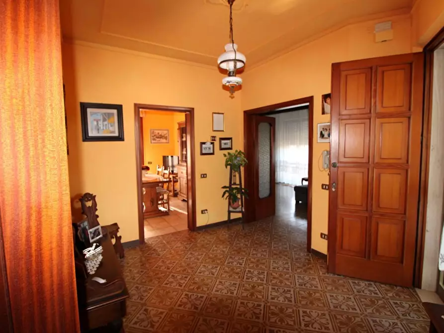 Immagine 19 di Villa in vendita  a Vecchiano