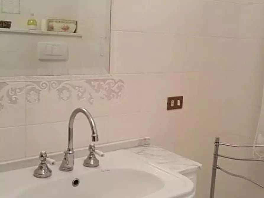 Immagine 18 di Casa bifamiliare in vendita  a Piombino