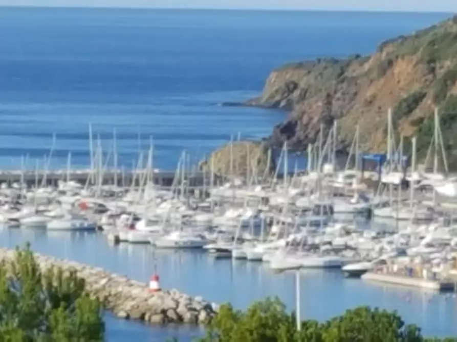 Immagine 2 di Casa bifamiliare in vendita  a Piombino