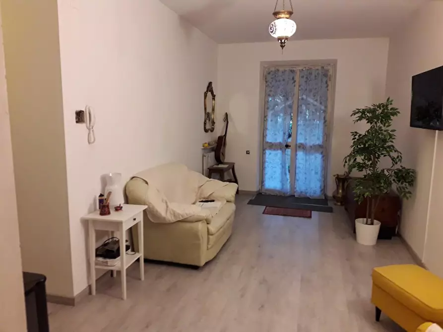 Immagine 1 di Villa in vendita  a Pisa