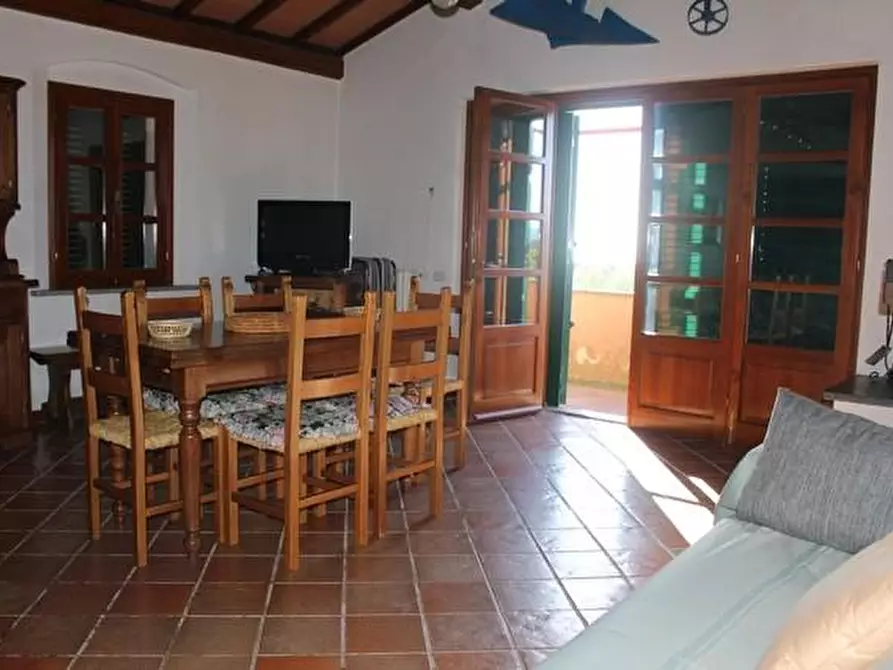 Immagine 14 di Casa colonica in vendita  a Guardistallo