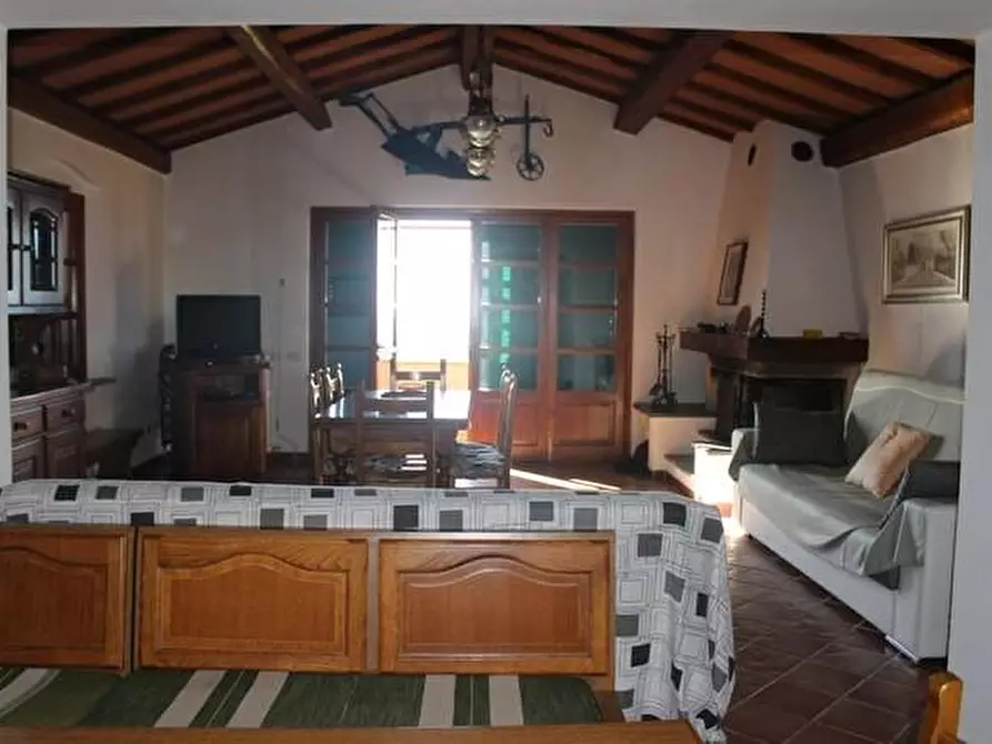 Immagine 6 di Casa colonica in vendita  a Guardistallo