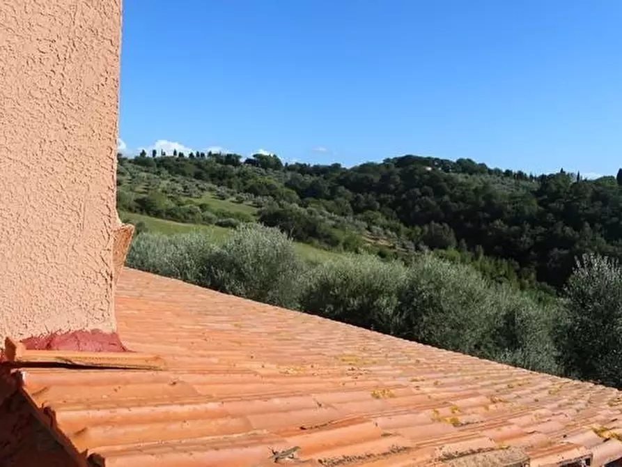 Immagine 2 di Casa colonica in vendita  a Guardistallo