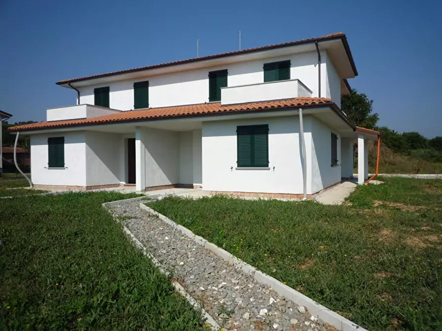 Immagine 7 di Casa bifamiliare in vendita  a Montecarlo