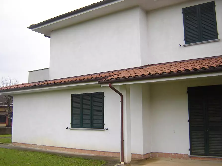 Immagine 5 di Casa bifamiliare in vendita  a Montecarlo