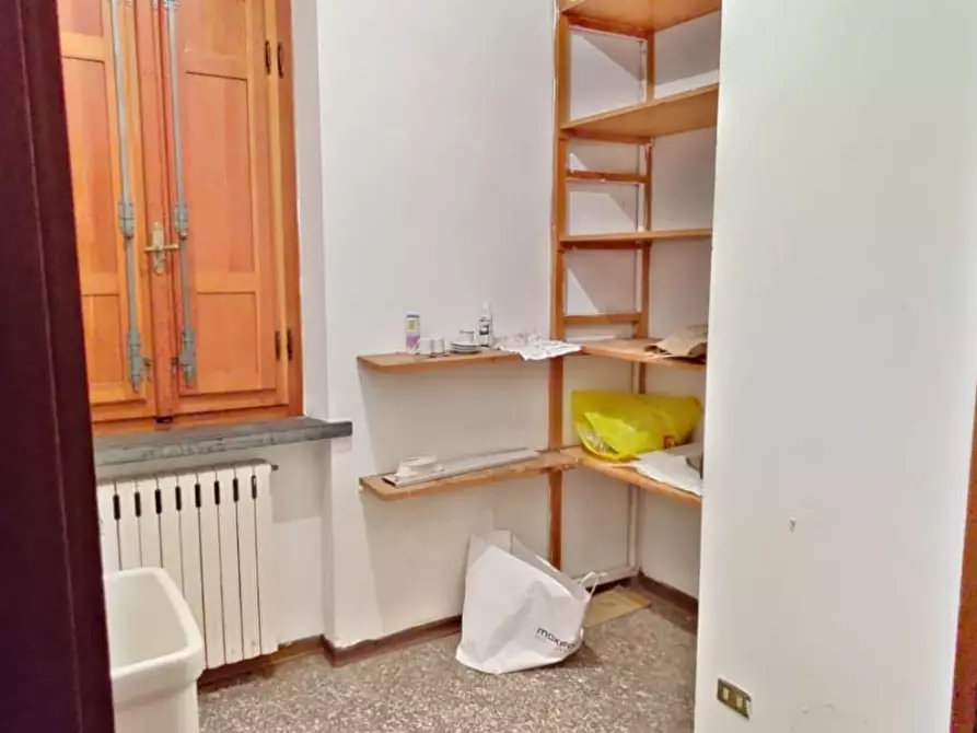 Immagine 26 di Villa in vendita  a Cascina