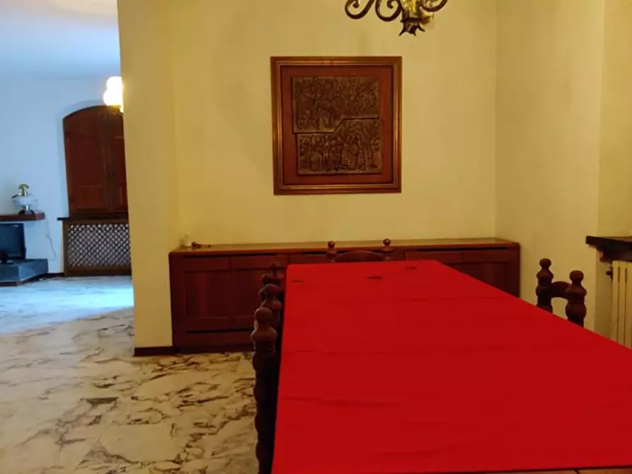 Immagine 27 di Villa in vendita  a Cascina