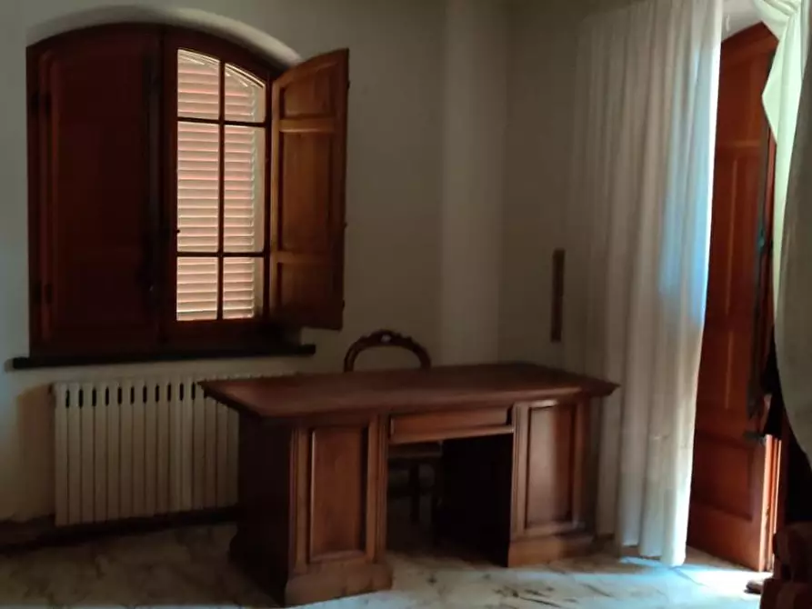 Immagine 31 di Villa in vendita  a Cascina