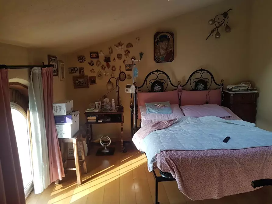 Immagine 27 di Terratetto in vendita  a Poggibonsi