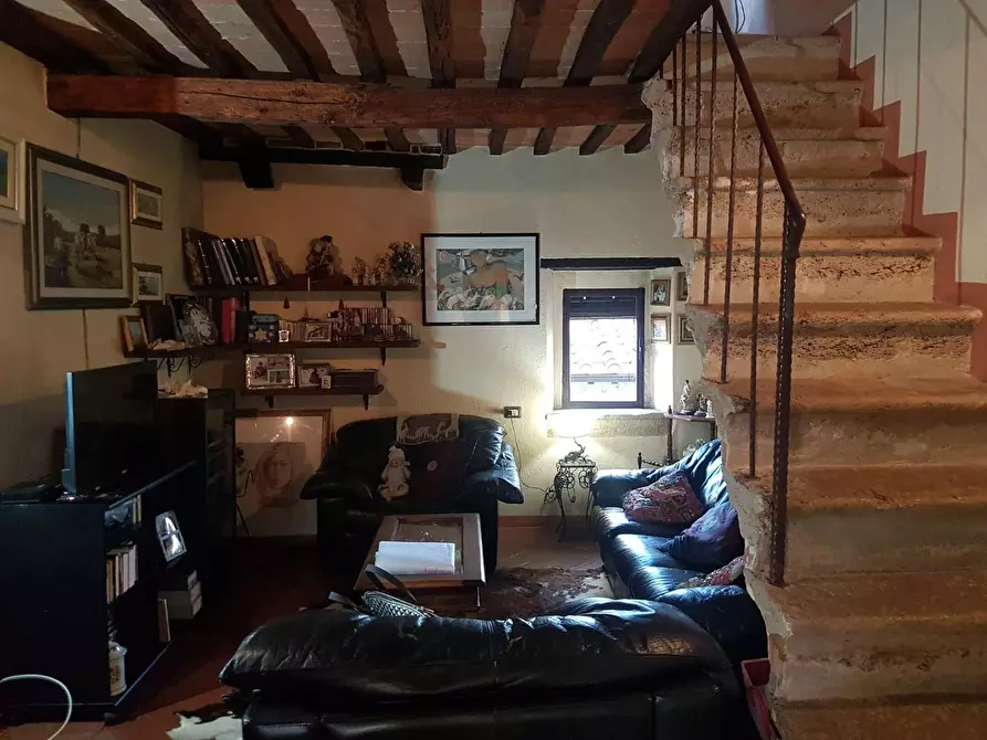 Immagine 26 di Terratetto in vendita  a Poggibonsi