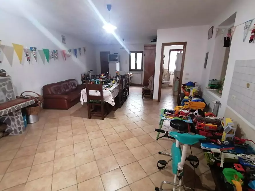 Immagine 20 di Villa in vendita  a Lucca