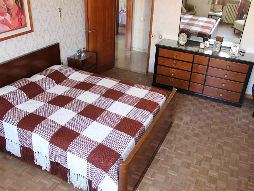 Immagine 10 di Appartamento in vendita  a Castelfiorentino