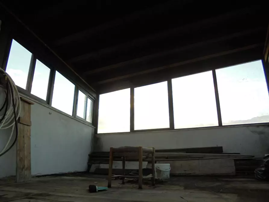 Immagine 12 di Appartamento in vendita  a Massa